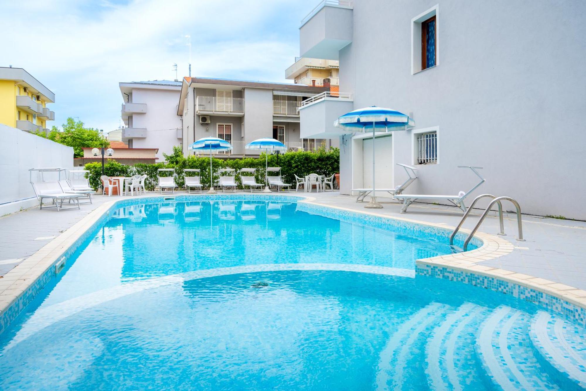Appartamenti Feel Good Rimini Ngoại thất bức ảnh